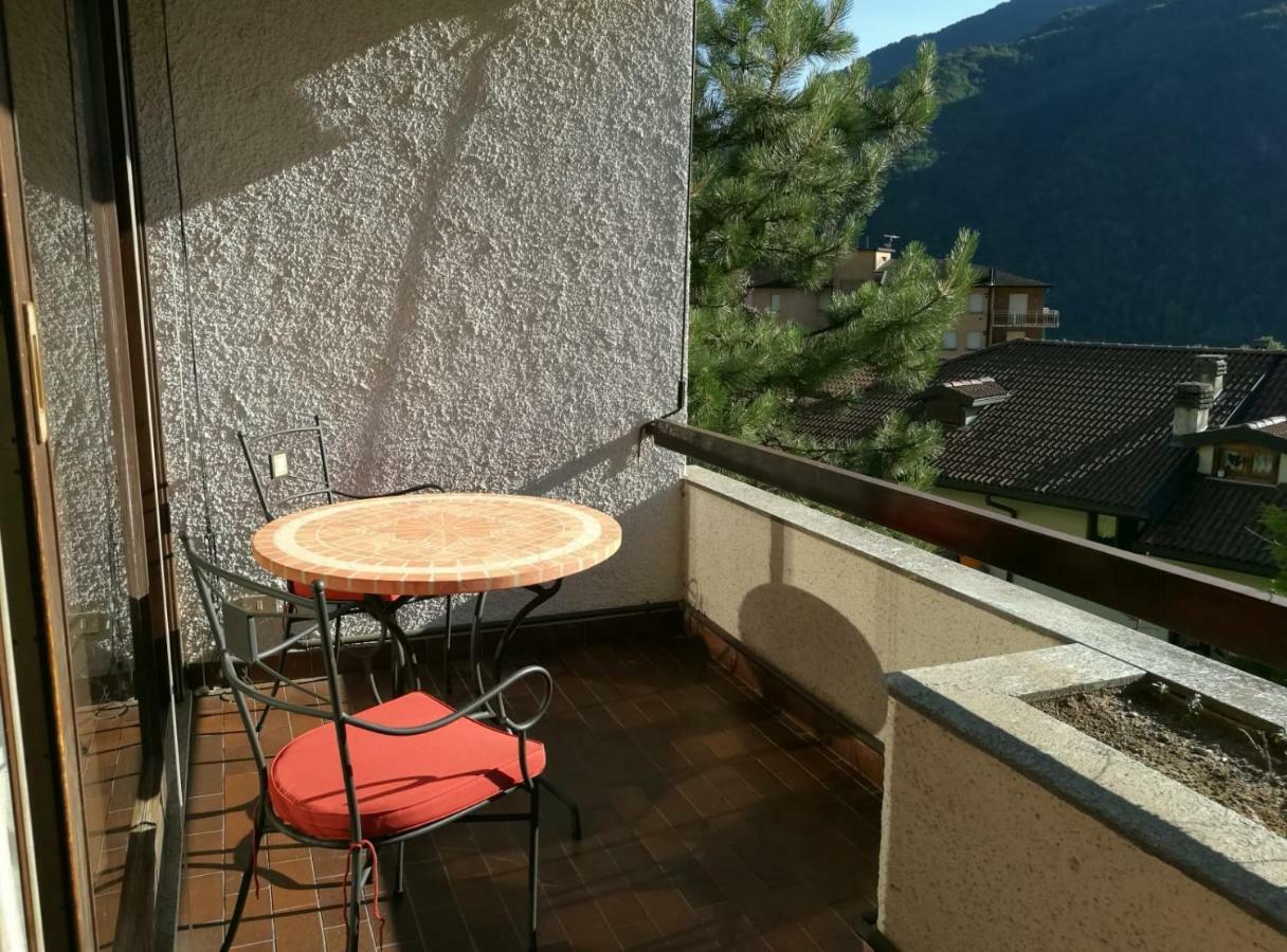 Ferienwohnung Valsassina Rent Introbio Exterior foto